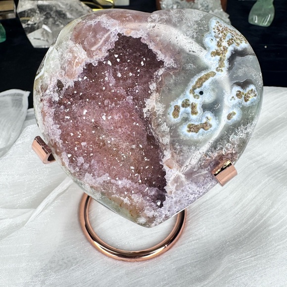 Accessories - Uruguay Pink Amethyst Agate Druzy Heart ❤️